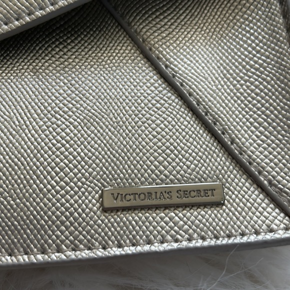 Victoria’s Secret Gold Clutch, NWT - Picture 3 of 9